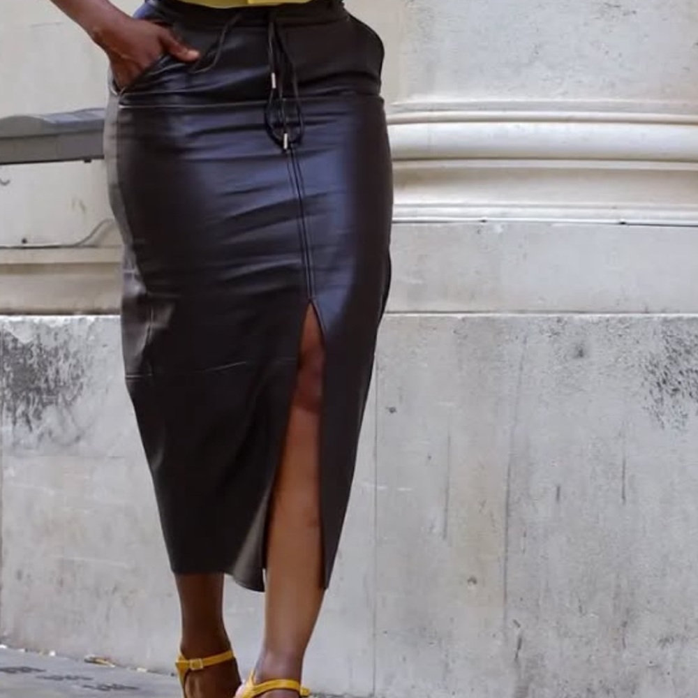 River Island Black faux leather Pencil Midi Skirt